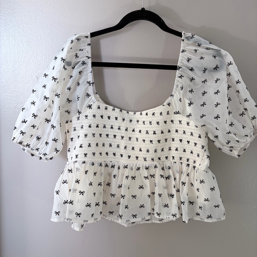 ARULA | White Black Bow Print Coquette Puff Sleeve Peplum Blouse Size X - Picture 4 of 8